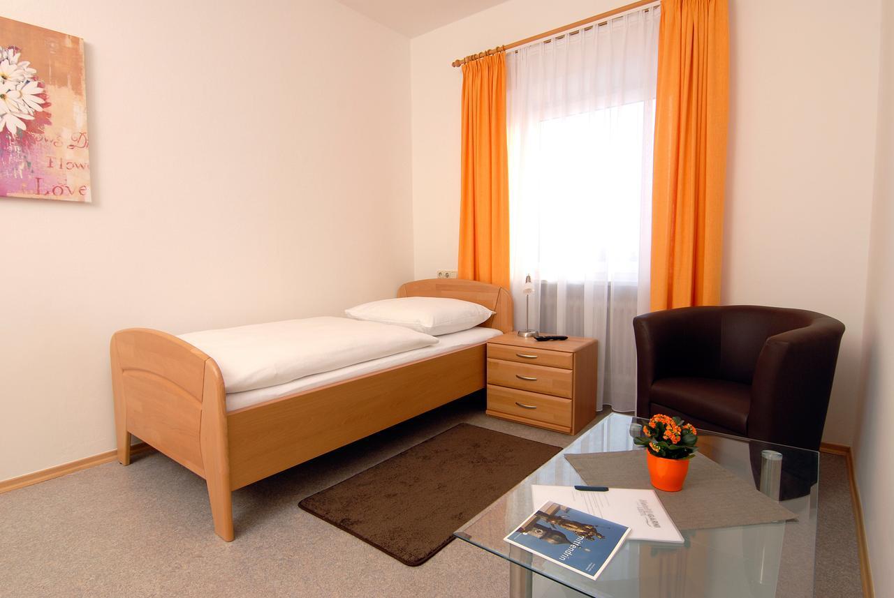 Garni Hotel Leitl Gmbh Eggenfelden Værelse billede